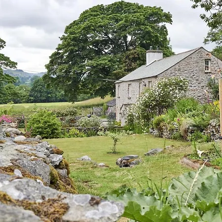 Vakantiehuis 4 Bed In Sedbergh Sz595 Millthrop