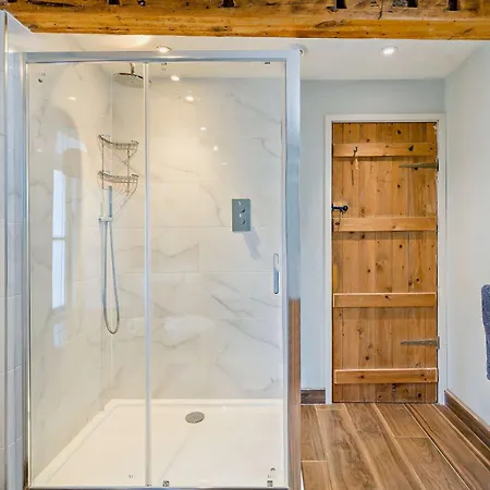 4 Bed In Sedbergh Sz595 * Millthrop